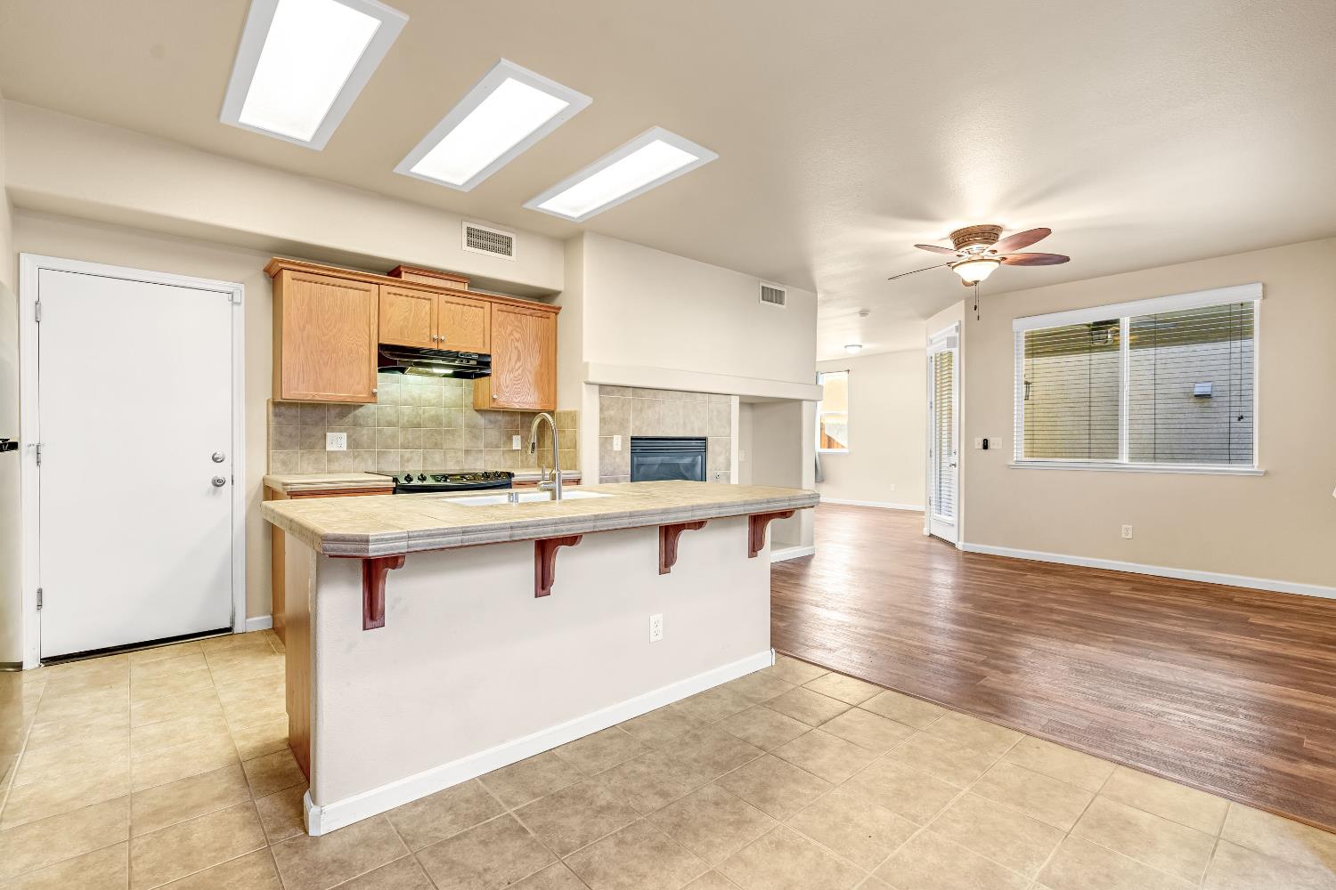 5629 North Citrus Lane Fresno, CA 93711 - Photo 7 of 35