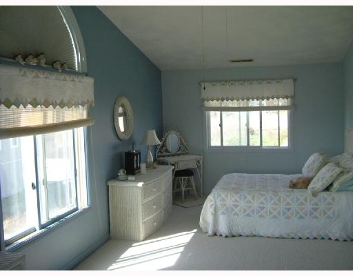 49 Foster Street Warwick, RI 02889 - Photo 5 of 8 Master Bedroom. Amazing double bedroom with windows overlooking the Bay with a walk in closet