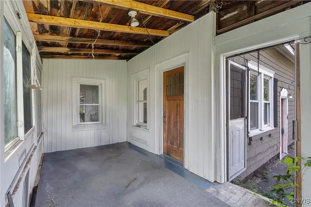 $249,000 | 518 East Brighton Avenue, Syracuse, NY 13210