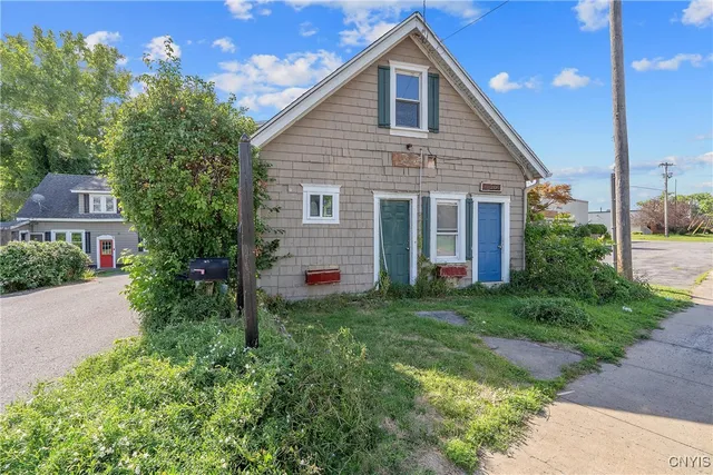 $249,000 | 518 East Brighton Avenue, Syracuse, NY 13210