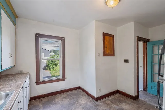 $249,000 | 518 East Brighton Avenue, Syracuse, NY 13210