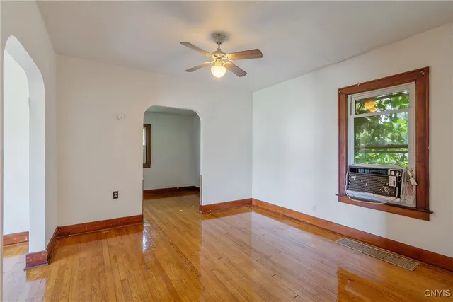 $249,000 | 518 East Brighton Avenue, Syracuse, NY 13210