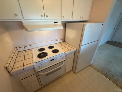 $449,000 | 369 Eden Roc Drive, Sausalito, CA 94965