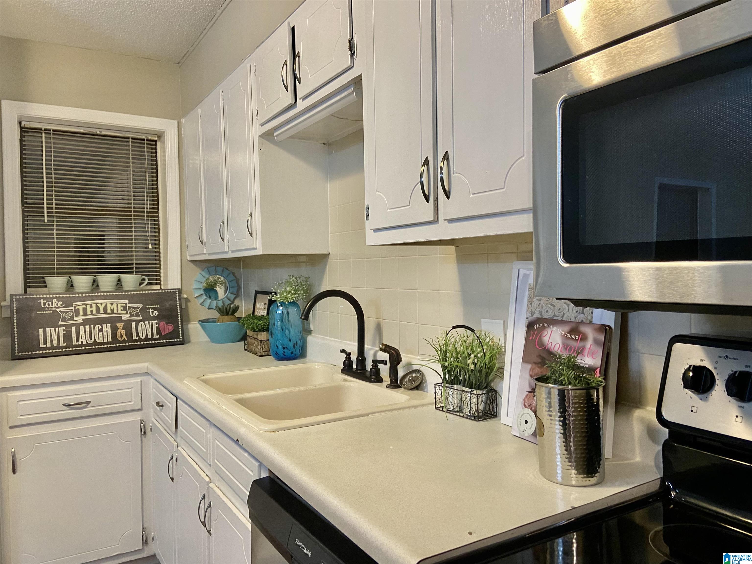 9585 Old Toadvine Road Bessemer, AL 35023 - Photo 6 of 29