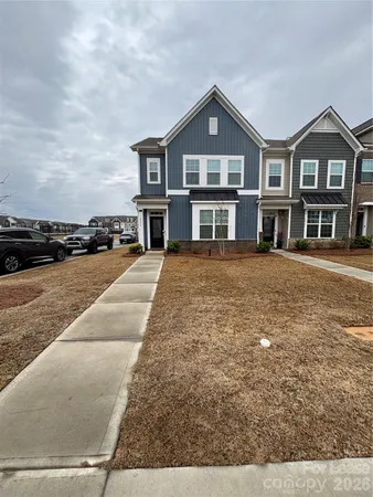 $2,495 | 15733 Country House Street, Charlotte, NC 28273