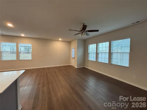 $2,495 | 15733 Country House Street, Charlotte, NC 28273
