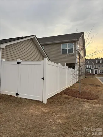 $2,495 | 15733 Country House Street, Charlotte, NC 28273