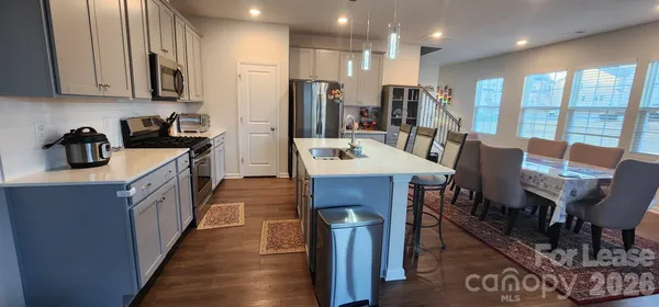$2,495 | 15733 Country House Street, Charlotte, NC 28273