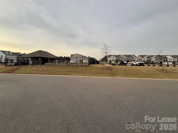 $2,495 | 15733 Country House Street, Charlotte, NC 28273