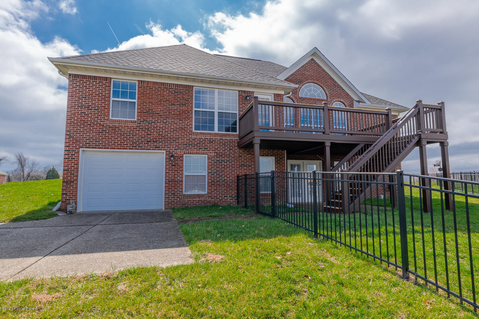 6715 Obryan Road Louisville, KY 40291 - Photo 43 of 44 6715 Obryan Rd L-5
