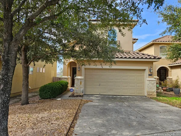 $2,475 | 17735 Via Del Oro, San Antonio, TX 78257