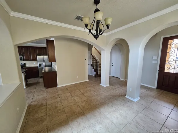 $2,475 | 17735 Via Del Oro, San Antonio, TX 78257