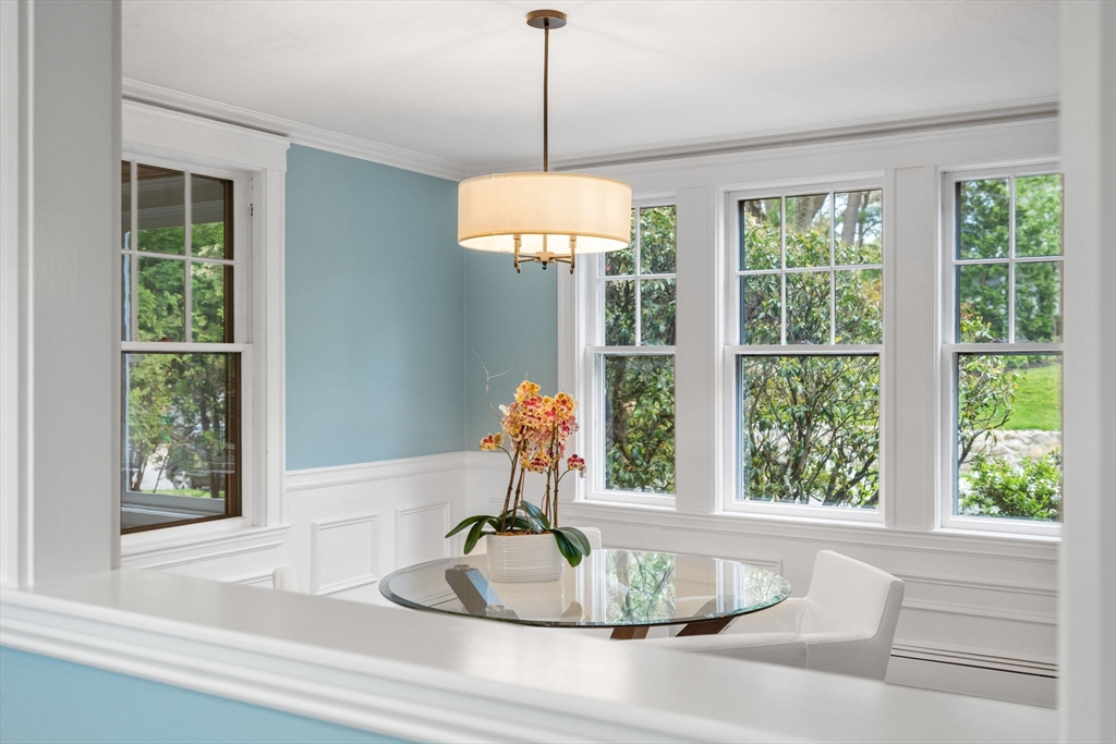 4 Pine Crest Road Newton, MA 02459 - Photo 10 of 28