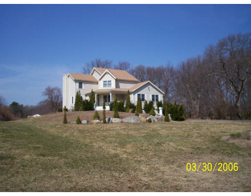 2 Bay Meadow Road Berkley, MA 02779 - Photo 3 of 7 Gallery Image 3