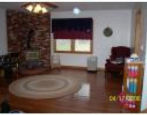 2 Bay Meadow Road Berkley, MA 02779 - Photo 4 of 7 Gallery Image 4