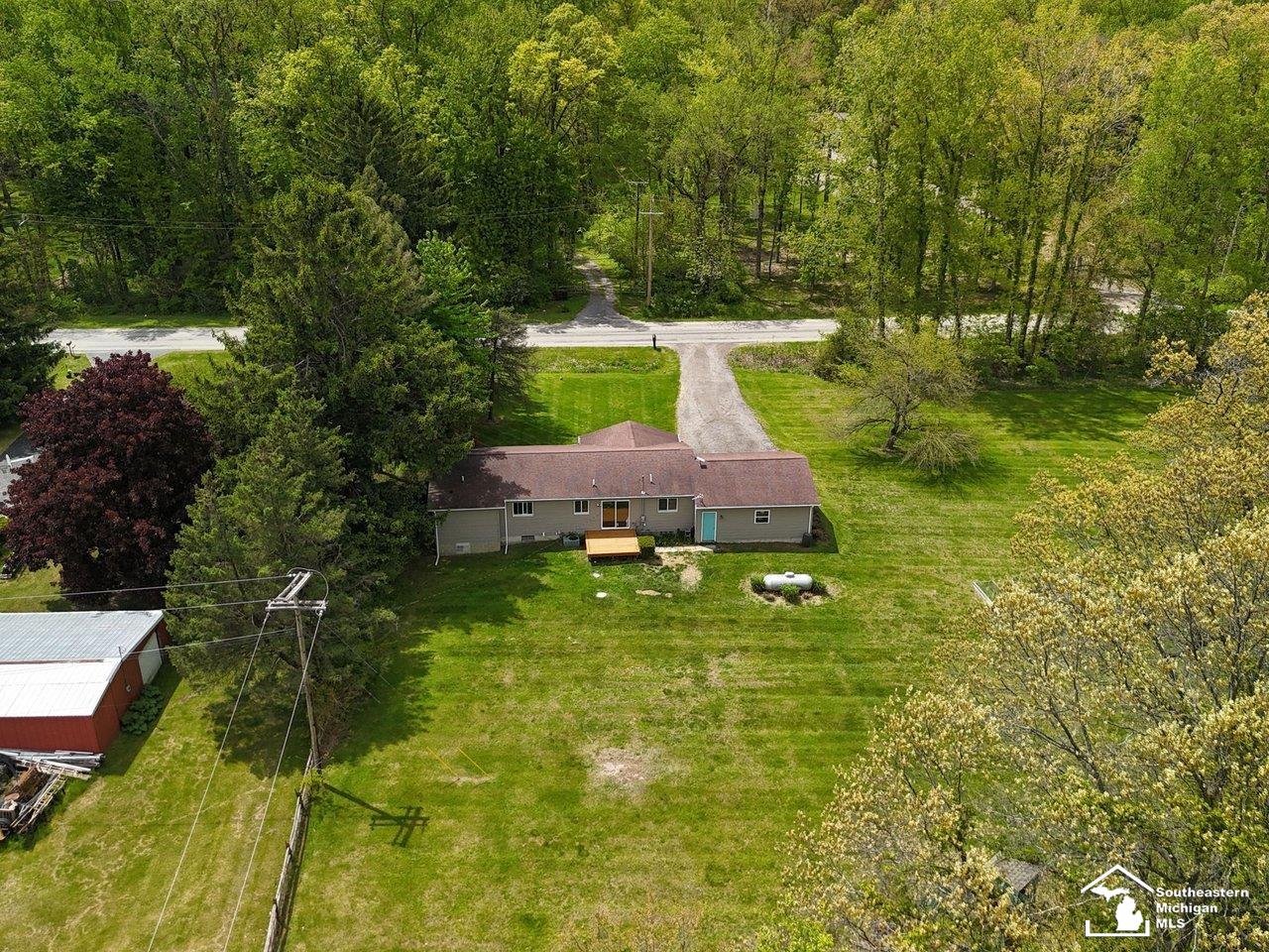 2037 Meanwell Road Dundee, MI 48131 - Photo 47 of 54