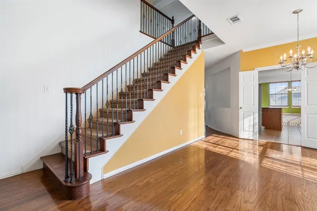 $3,000 | 910 Waterside Drive, Euless, TX 76039