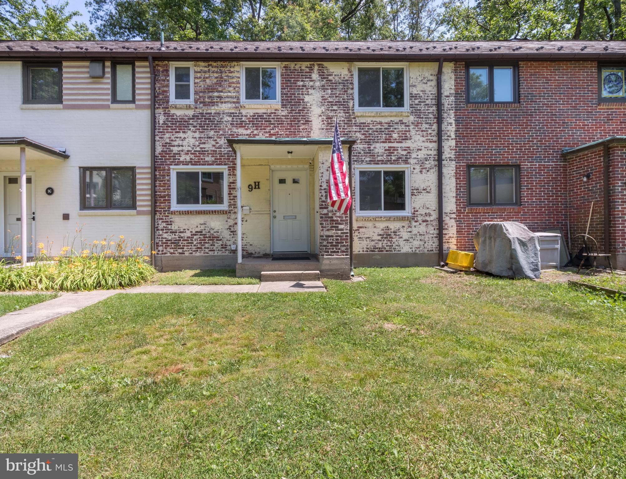 9 Ridge Road Greenbelt, MD 20770 - Photo 1 of 22 Gallery Image 1