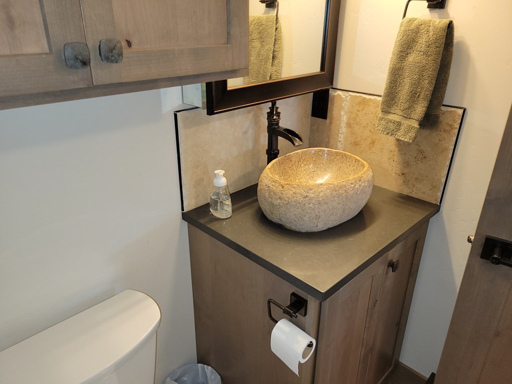 31-33 Bacon Creek Road Cascade, ID 83611 - Photo 25 of 33