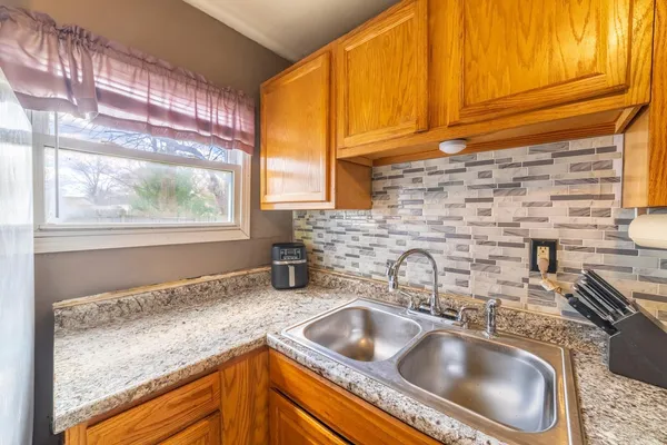 $110,000 | 4309 West 19th Avenue, Gary, IN 46404