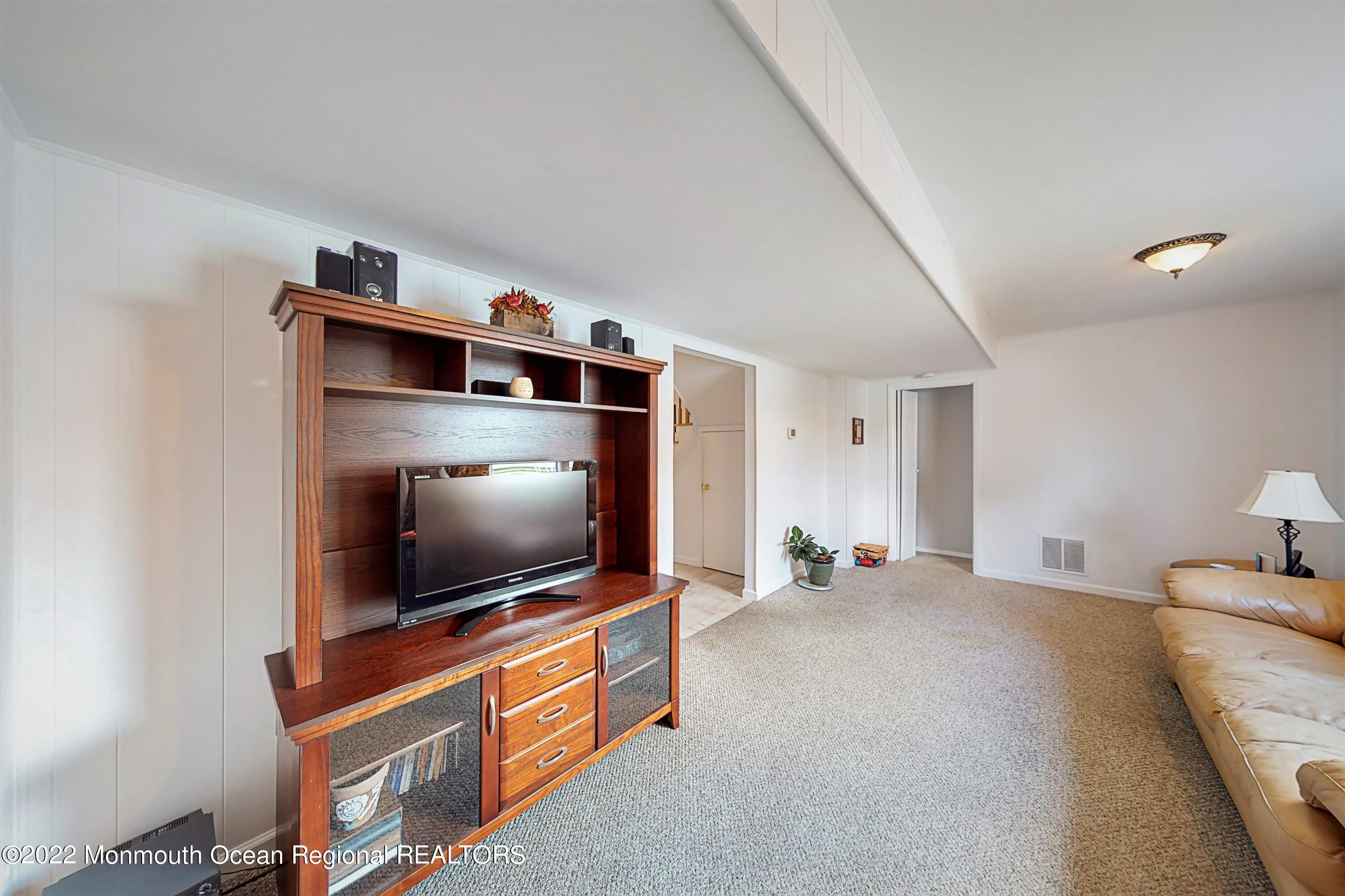 6 Dublin Lane Hazlet, NJ 07730 - Photo 10 of 37 Family Room