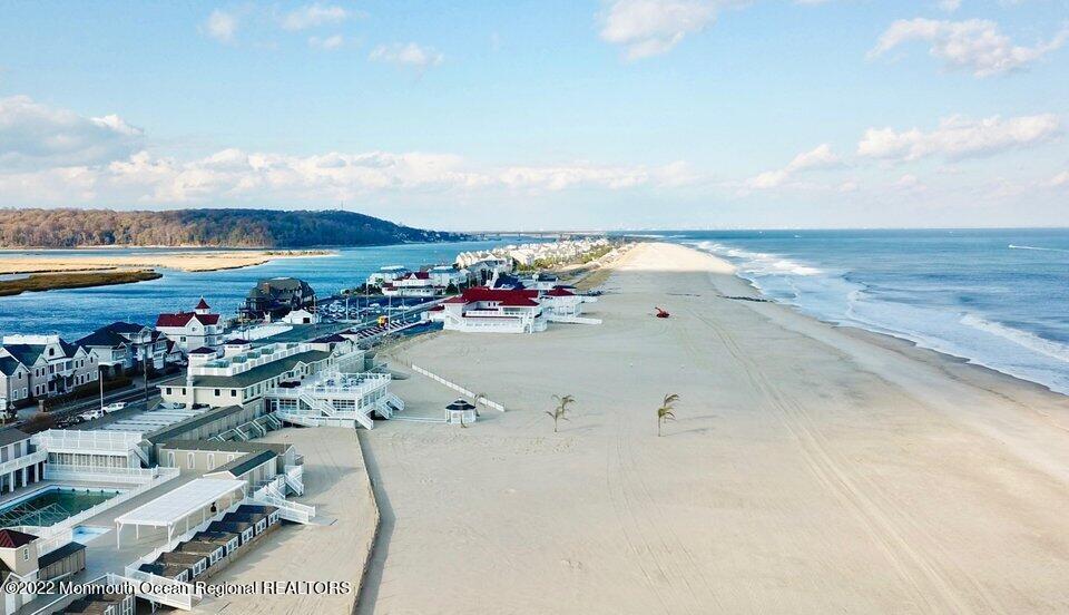 6 Dublin Lane Hazlet, NJ 07730 - Photo 36 of 37 Sea Bright Beach Clubs