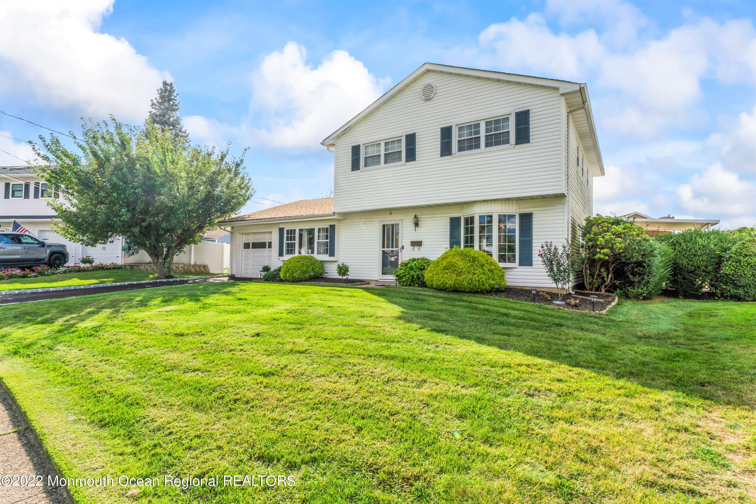 6 Dublin Lane Hazlet, NJ 07730 - Photo 3 of 37 Front 3