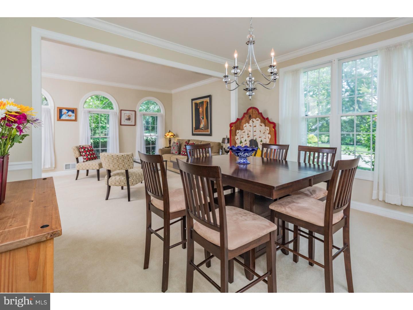 140 Brandon Road Pennington, NJ 08534 - Photo 5 of 25