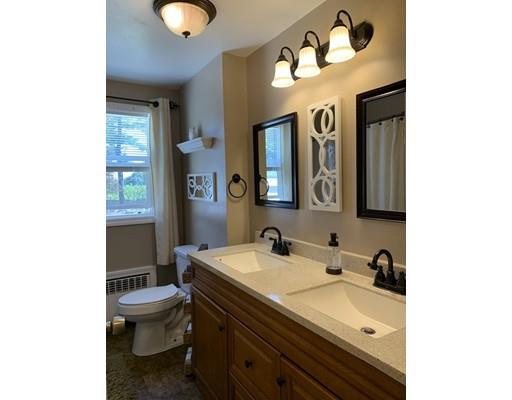 297 Davis Road Westport, MA 02790 - Photo 11 of 15 Gallery Image 11