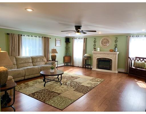 297 Davis Road Westport, MA 02790 - Photo 3 of 15 Gallery Image 3