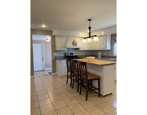 297 Davis Road Westport, MA 02790 - Photo 9 of 15 Gallery Image 9