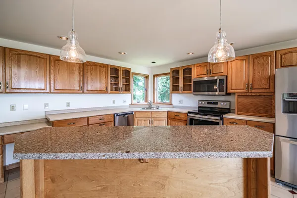 $499,900 | 438 Paris Hill Road, Paris, ME 04281