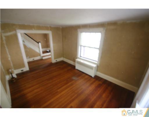 428 Bound Brook Road Middlesex, NJ 08846 - Photo 3 of 12 Gallery Image 3