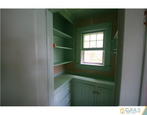 428 Bound Brook Road Middlesex, NJ 08846 - Photo 8 of 12 Gallery Image 8