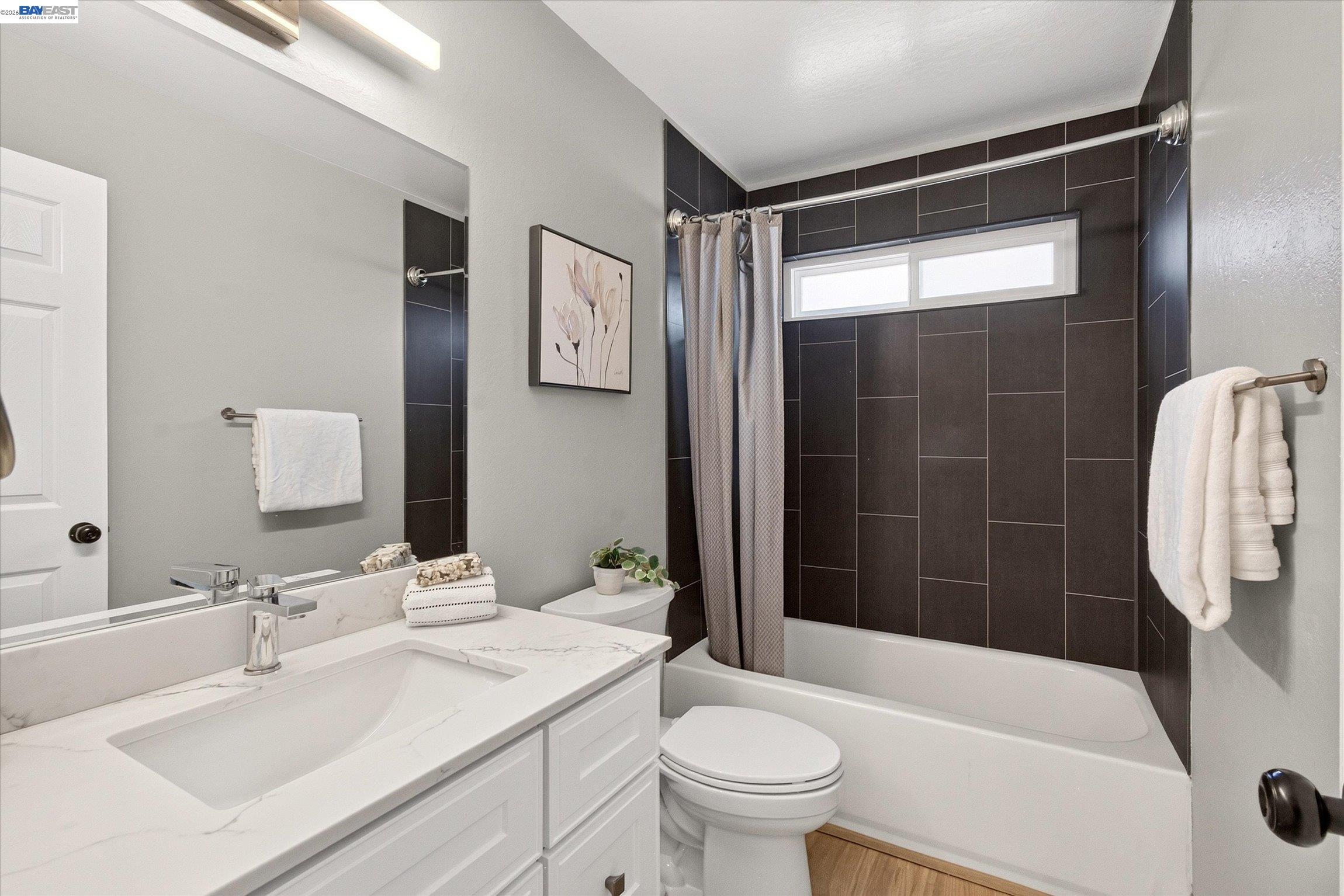 295 Iris Road Hercules, CA 94547 - Photo 21 of 31