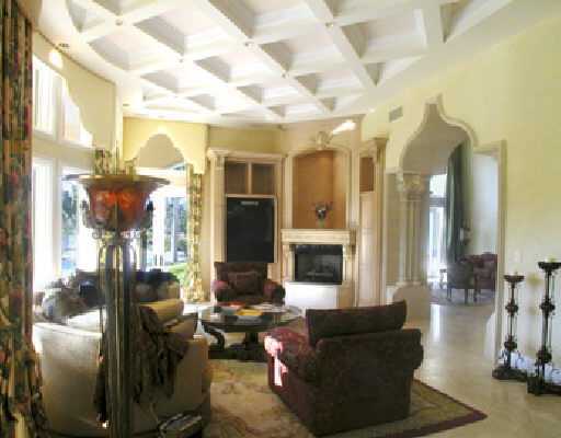313 Southeast 9th Street Boca Raton, FL 33432 - Photo 3 of 12 Additional Photo