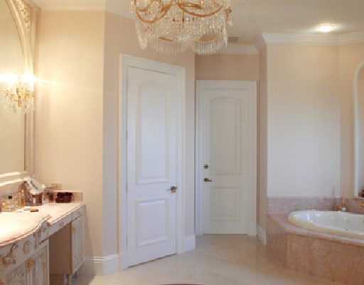 313 Southeast 9th Street Boca Raton, FL 33432 - Photo 8 of 12 Additional Photo