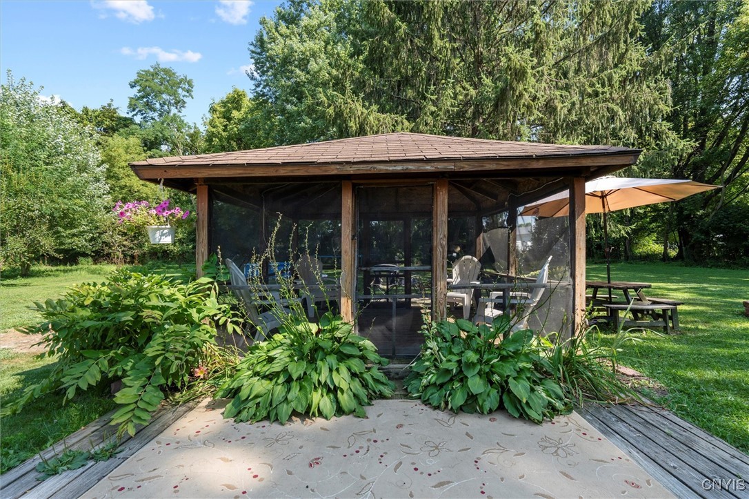 6182 Airport Road Camillus, NY 13209 - Photo 17 of 20