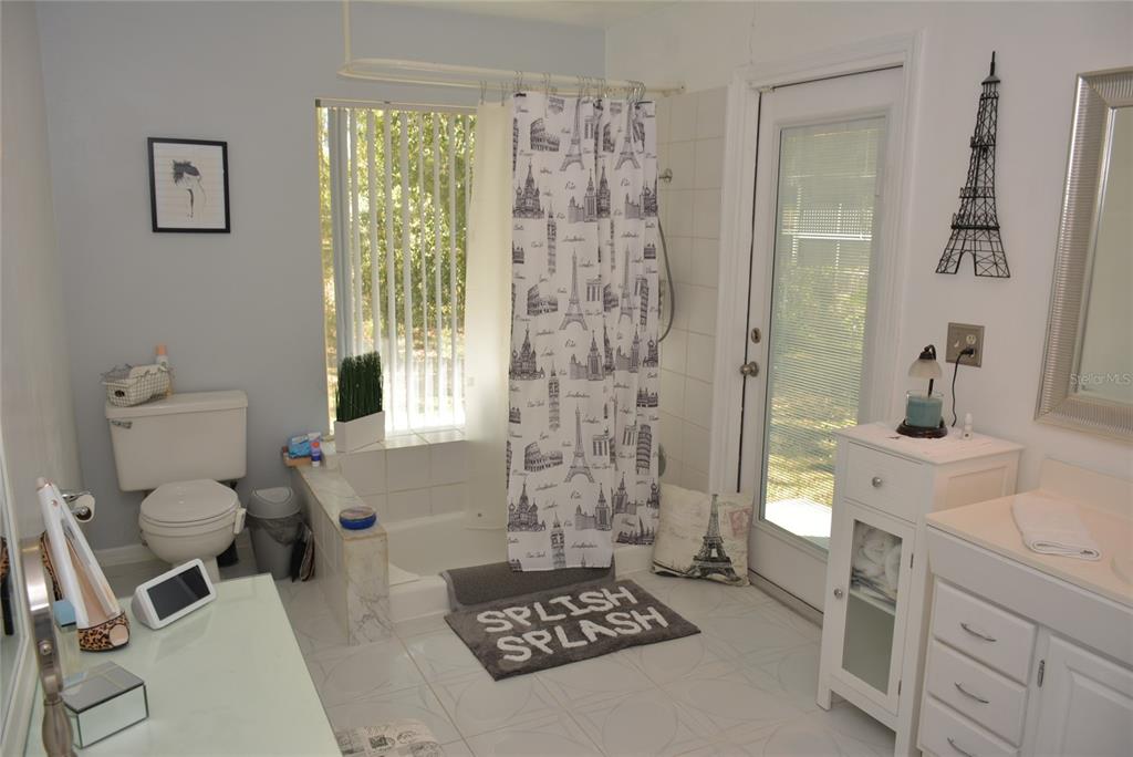 308 Tangerine Street Altamonte Springs, FL 32701 - Photo 27 of 58 Primary bath