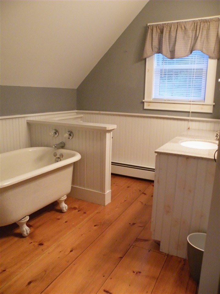 714 Dawley Road Mount Holly, VT 05758 - Photo 27 of 40