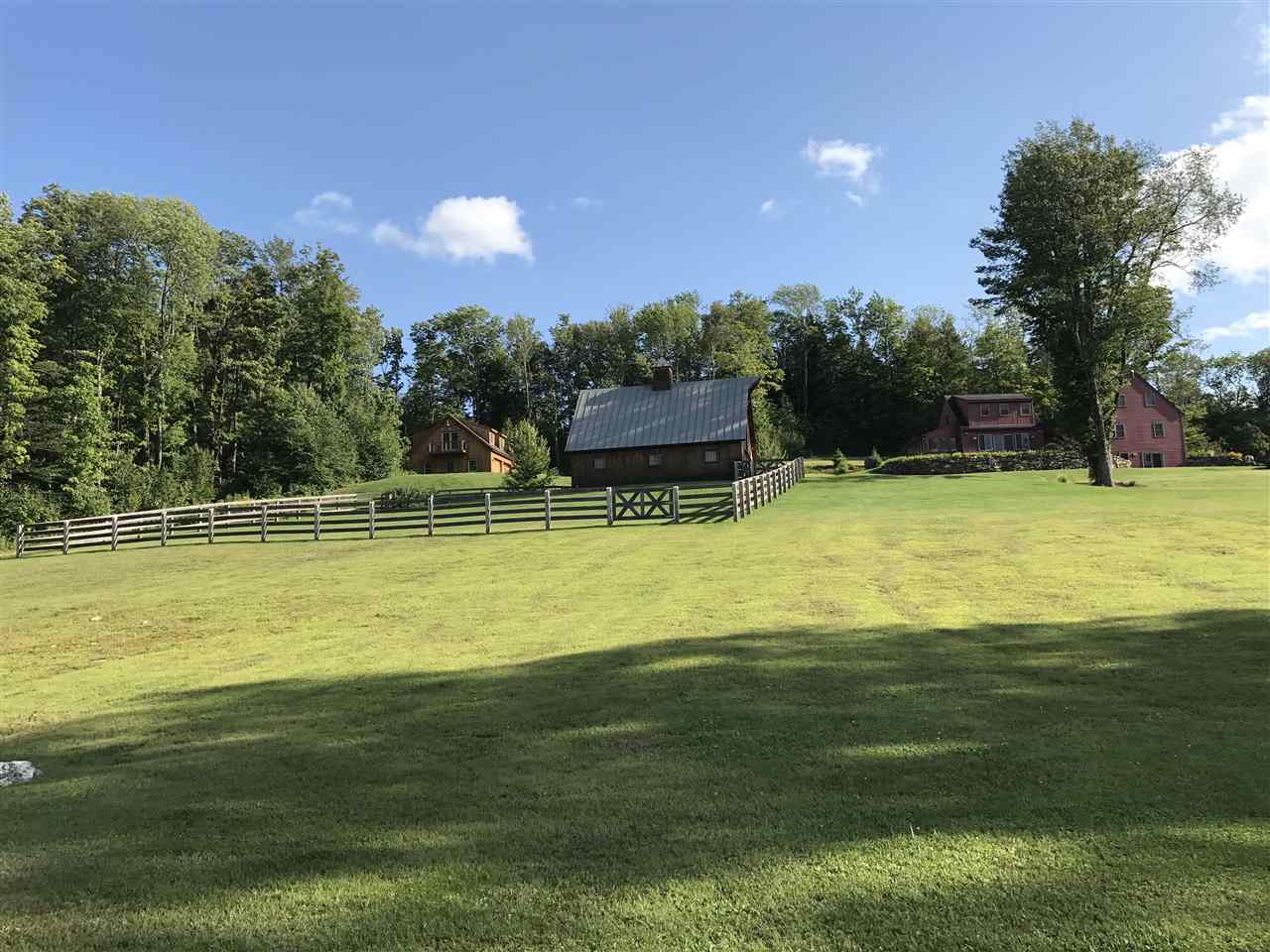 714 Dawley Road Mount Holly, VT 05758 - Photo 4 of 40