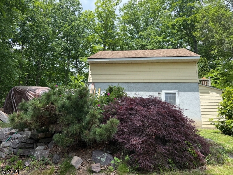 29 Lakeside Road West Milford, NJ 07421 - Photo 34 of 46