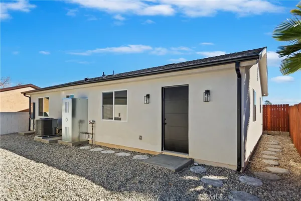 $1,089,000 | 37918 Palm Vista Avenue, Palmdale, CA 93550