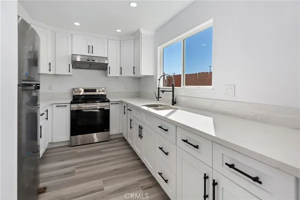$1,089,000 | 37918 Palm Vista Avenue, Palmdale, CA 93550