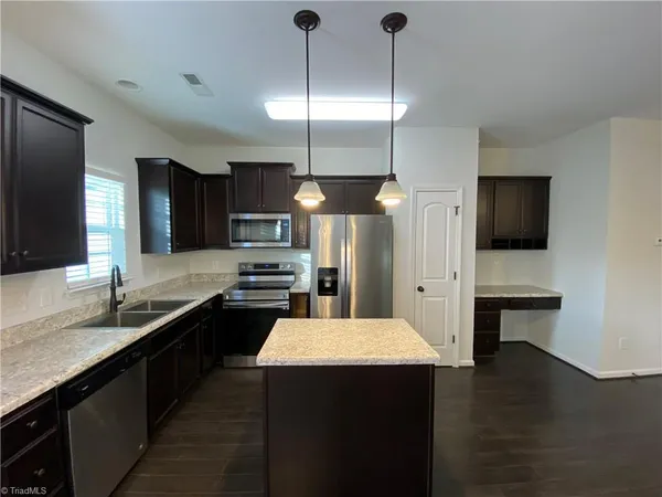 $1,595 | 5454 Farm House Trail, Winston-Salem, NC 27103