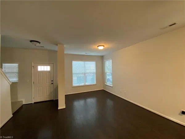 $1,595 | 5454 Farm House Trail, Winston-Salem, NC 27103