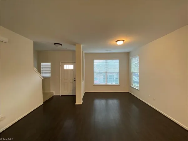 $1,595 | 5454 Farm House Trail, Winston-Salem, NC 27103