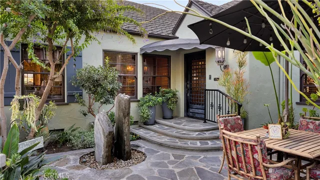 $1,875,000 | 2510 North Park Boulevard, Santa Ana, CA 92706