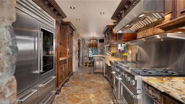 $1,875,000 | 2510 North Park Boulevard, Santa Ana, CA 92706