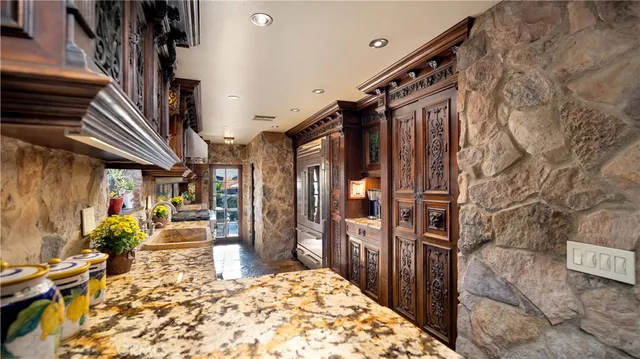 $1,875,000 | 2510 North Park Boulevard, Santa Ana, CA 92706